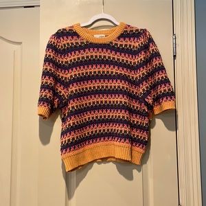 Universal thread short sleeve sweater